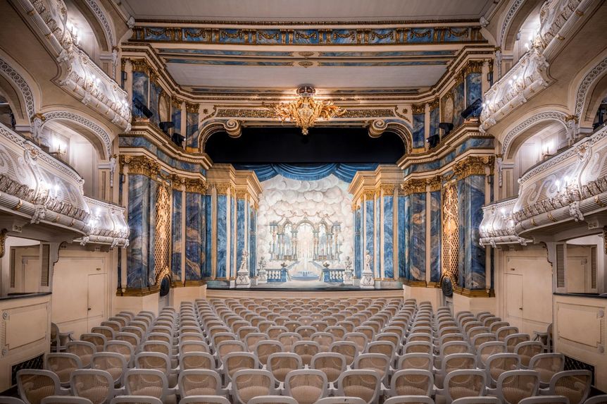 Schloss und Schlossgarten Schwetzingen, Schlosstheater